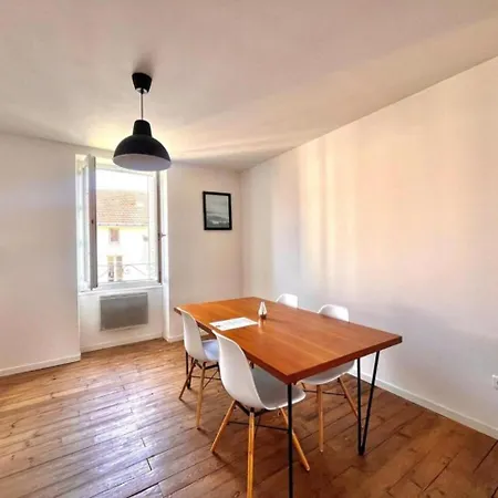 Sejour Pratique Et Confortable *